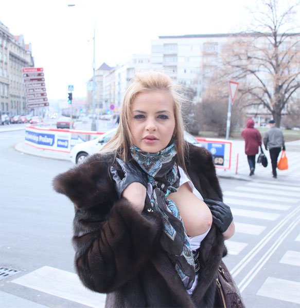 PickupGirls: Candy Alexa - Pickup Russian Girl With Big Boobs 432p