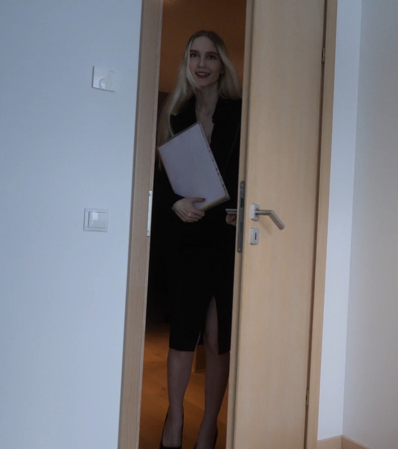 Tania Shinaryen Cute Secretary Fuck Her Boss In Hotel UltraHD/4K 2160p