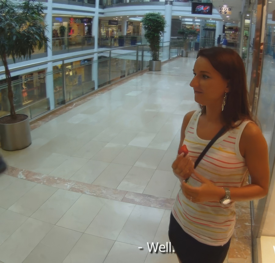 Promesita Picked Up And Fucked A Girl In A Shopping Mall HD 720p