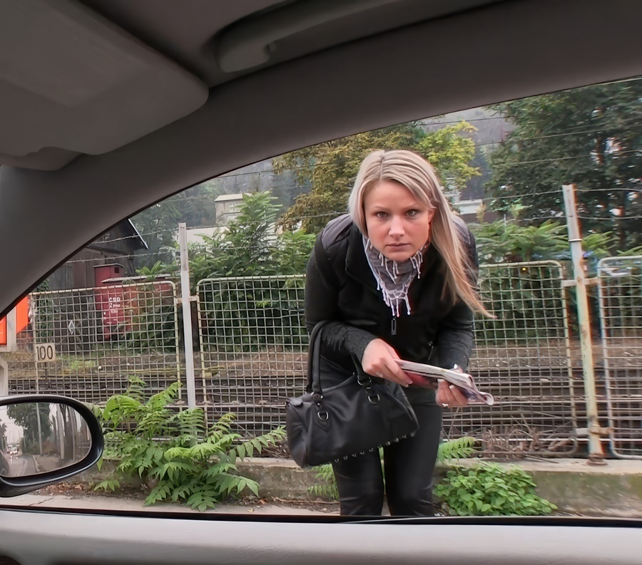 Samantha Jolie Fuck In Taxi FullHD 1080p