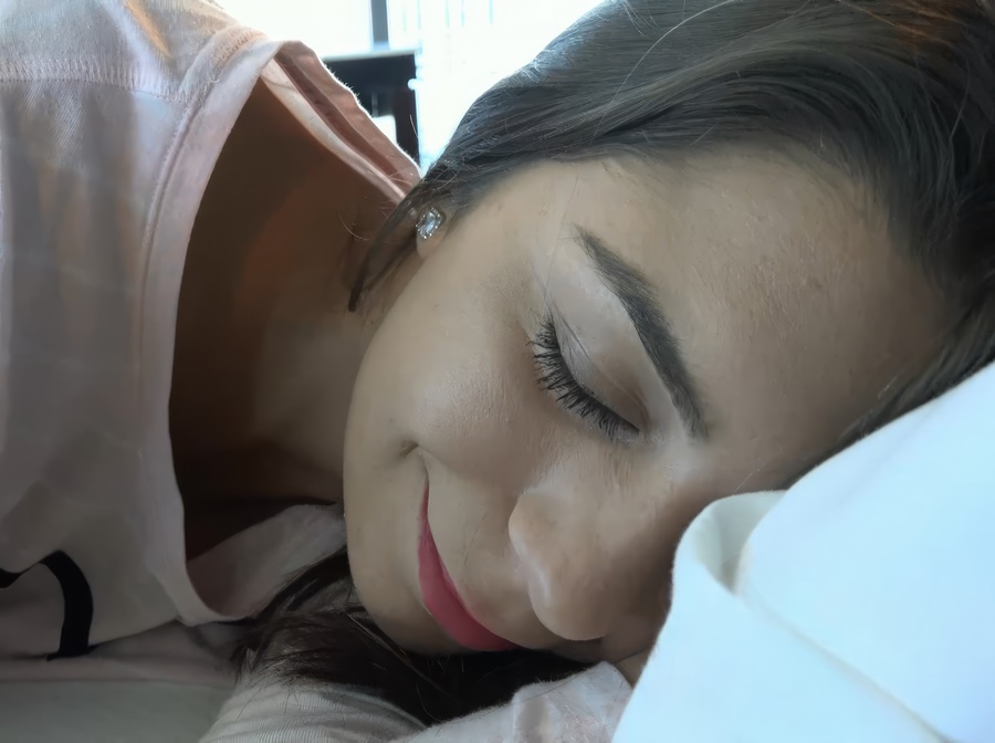 Olivia Lua Morning Sex In A Hotel During A Trip To Las Vegas FullHD 1080p
