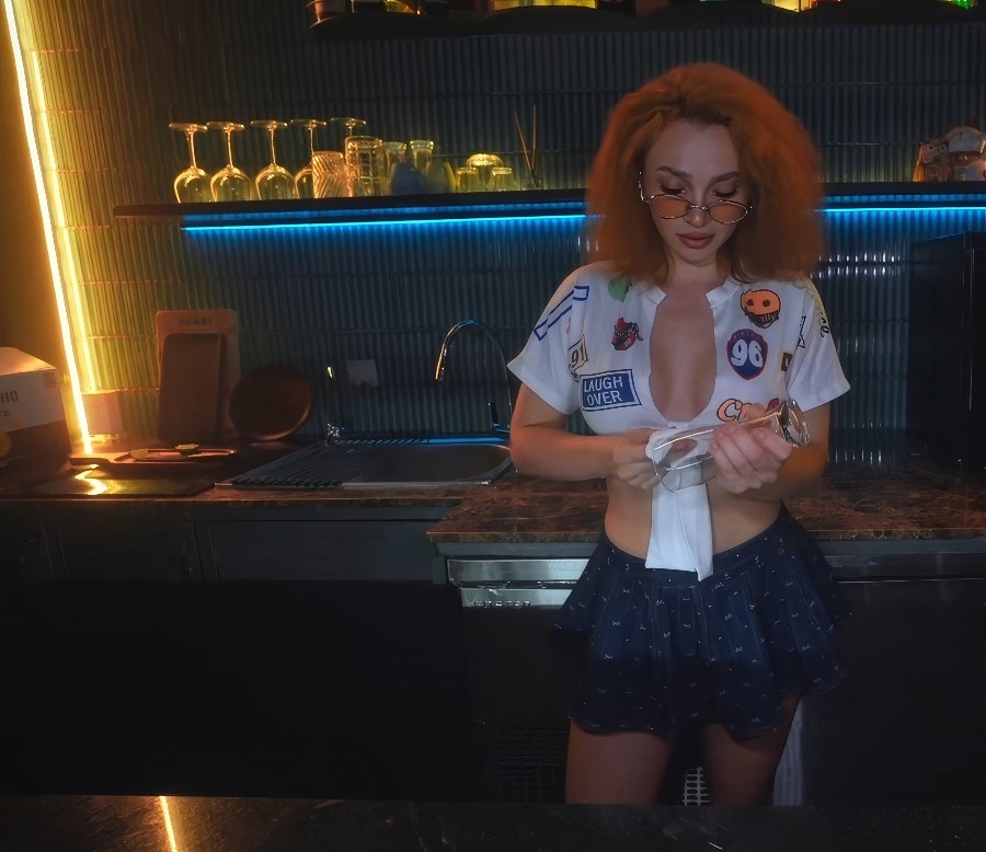 Maya Lis Busty Redhead Bartender Closed The Bar Just For Fuck With Me FullHD 1080p Maya Lis Busty Redhead Bartender Closed The Bar Just For Fuck With Me FullHD 1080p